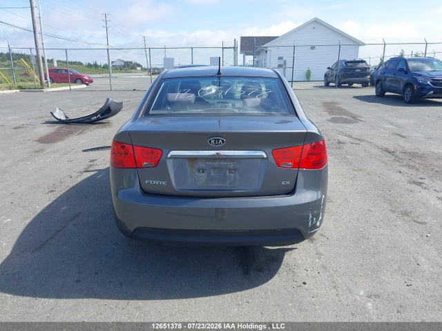 12651378 :رقم المزاد ، KNAFU4A23D5691861 vin ، 2013 Kia Forte Ex مزاد بيع