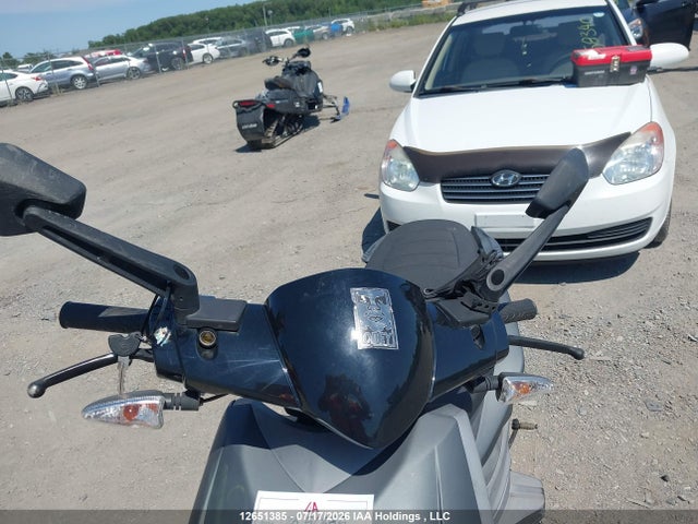 Piaggio Typhoon 50 2023 ZAPC506B6P4004790 Image 13