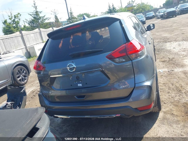 Nissan Rogue 2017 5N1AT2MV1HC854241 Image 17