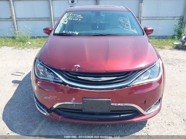 2C4RC1H78JR136423 Chrysler Pacifica Hybrid Touring Plus