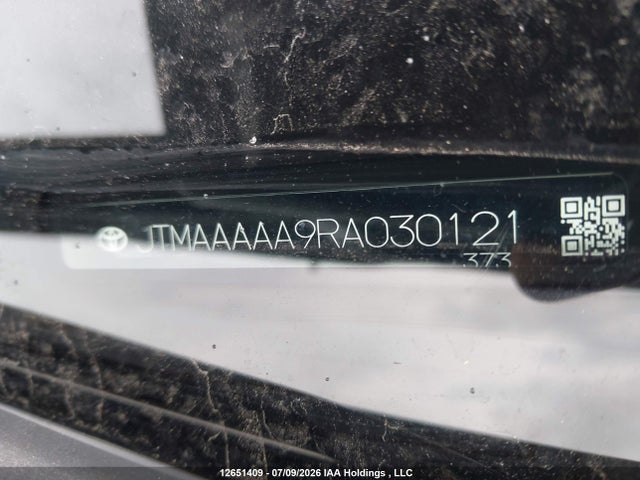 Toyota Bz4x Le 2024 JTMAAAAA9RA030121 Image 17