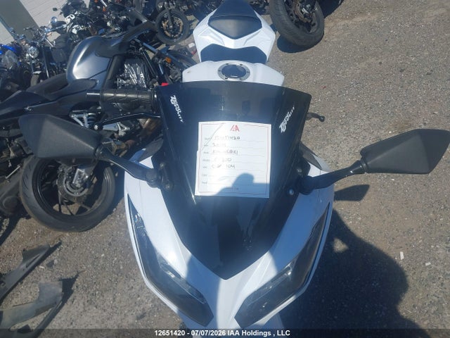 Kawasaki Ex300 B 2014 JKAEX8B15EA006104 Image 12