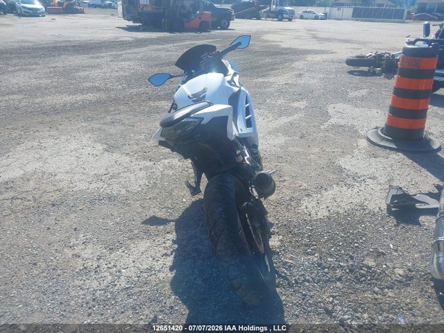 Kawasaki Ex300 B 2014 JKAEX8B15EA006104 Image 6
