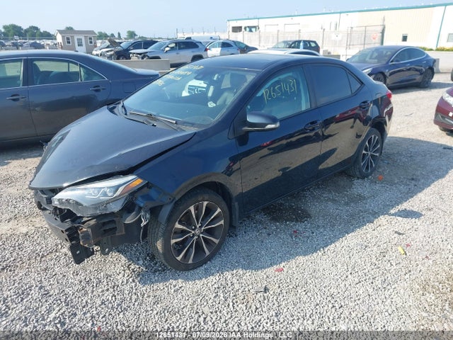 Toyota Corolla 2018 2T1BURHE9JC004184 Image 2