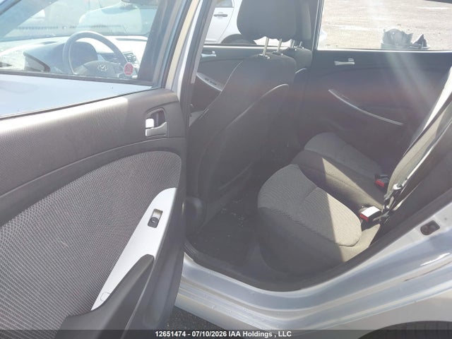 2014 Hyundai Accent Gl მანქანა იყიდება აუქციონზე, vin: KMHCT5AE7EU174249, აუქციონის ნომერი: 12651474