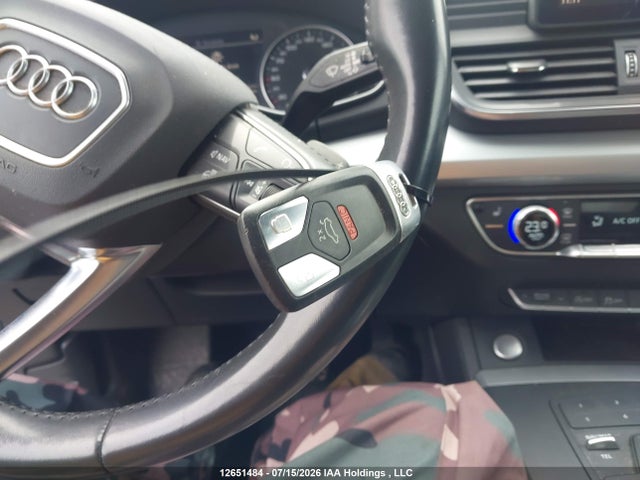 12651484 :رقم المزاد ، WA1ANAFY8K2102303 vin ، 2019 Audi Q5 45 Komfort مزاد بيع