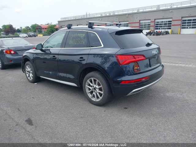 12651484 :رقم المزاد ، WA1ANAFY8K2102303 vin ، 2019 Audi Q5 45 Komfort مزاد بيع