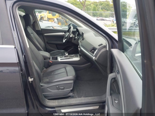 12651484 :رقم المزاد ، WA1ANAFY8K2102303 vin ، 2019 Audi Q5 45 Komfort مزاد بيع