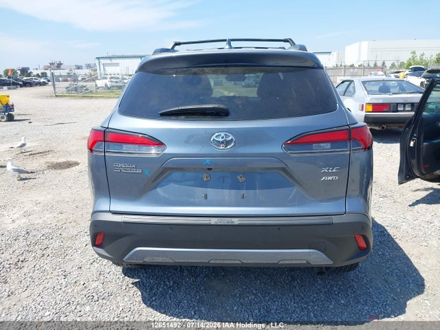Toyota Corolla Cross Xle 2023 7MUDAABG1PV062793 Image 16