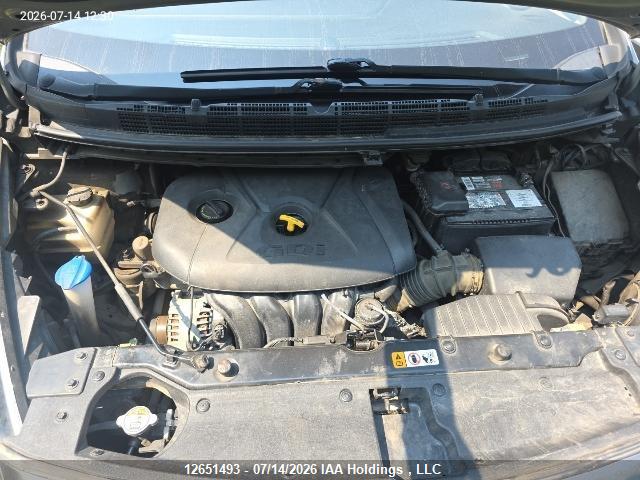 12651493 :رقم المزاد ، KNAHU8A30F7080346 vin ، 2015 Kia Rondo Ex/ex Luxury/ex Value مزاد بيع