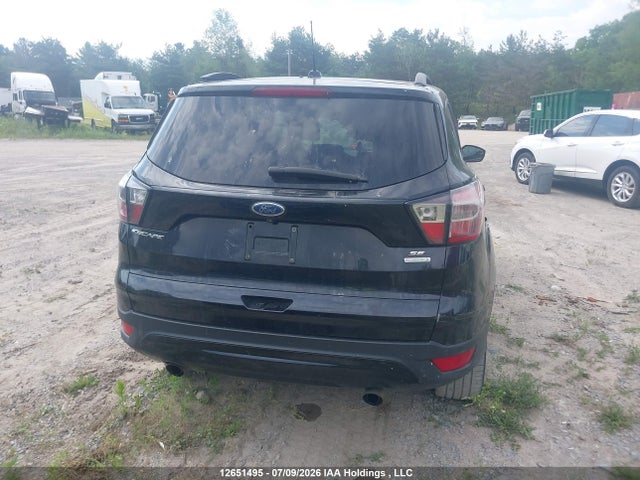 12651495 :رقم المزاد ، 1FMCU0GDXHUB93445 vin ، 2017 Ford Escape Se مزاد بيع