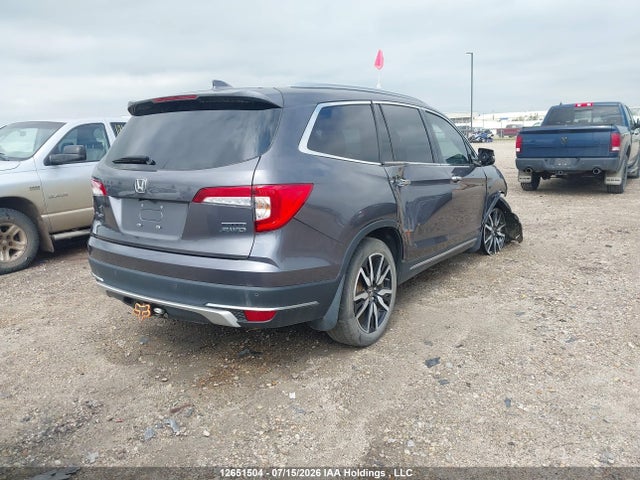 Honda Pilot Touring 2022 5FNYF6H6XNB500527 Image 4
