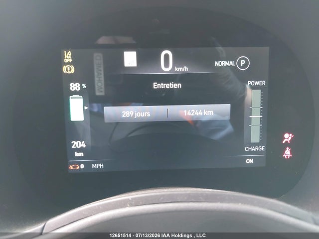 Продажа на аукционе авто 2025 Fiat 500 E Red, vin: ZFAFFAA44SX248008, номер лота: 12651514