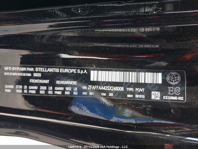 Продажа на аукционе авто 2025 Fiat 500 E Red, vin: ZFAFFAA44SX248008, номер лота: 12651514
