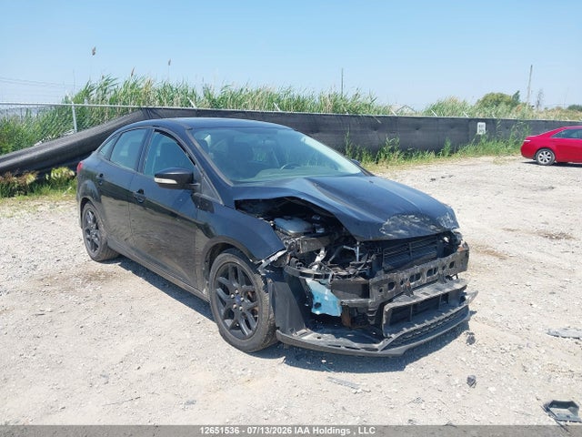 Ford Focus 2018 1FADP3H22JL253895 Image 1