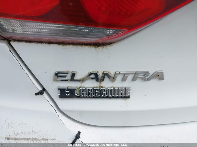 Продажа на аукционе авто 2017 Hyundai Elantra Limited, vin: KMHD84LF3HU140321, номер лота: 12651545