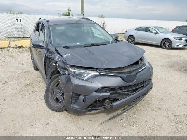 Toyota RAV4 LE 2016 2T3BFREV2GW415827 Image 1