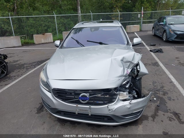 Volvo V60 2015 YV1612SB5F1191087 Image 13