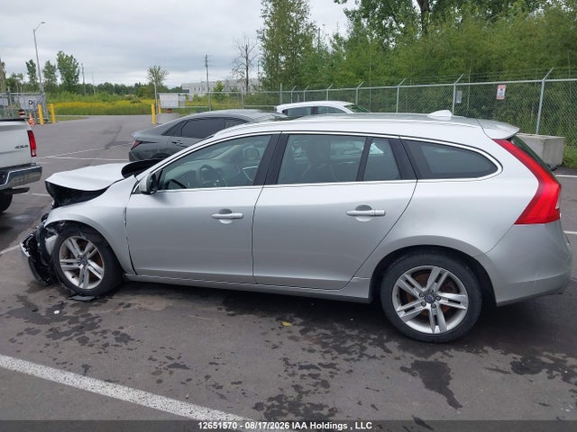 Volvo V60 2015 YV1612SB5F1191087 Image 15