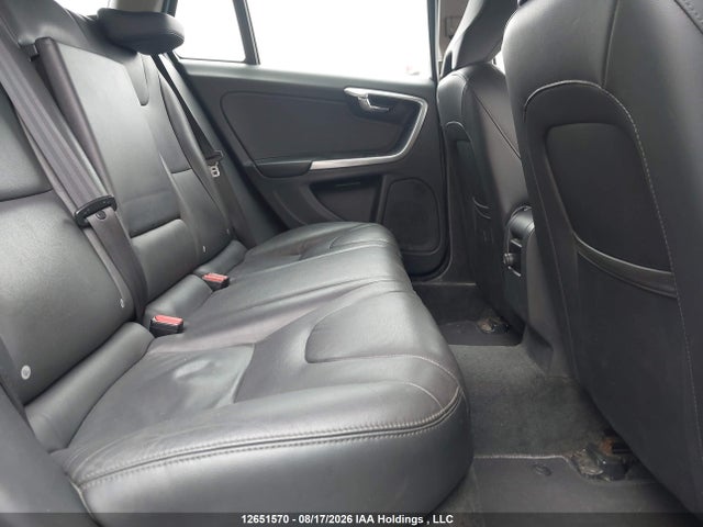 Volvo V60 2015 YV1612SB5F1191087 Image 8