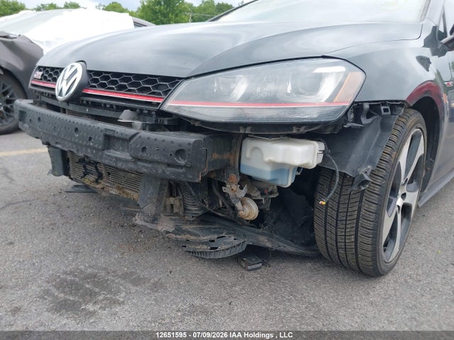 Продажа на аукционе авто 2015 Volkswagen Gti, vin: 3VWY47AU9FM068527, номер лота: 12651595