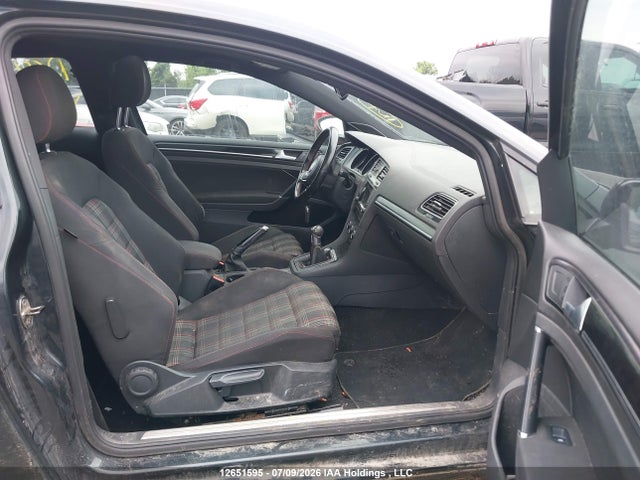 Продажа на аукционе авто 2015 Volkswagen Gti, vin: 3VWY47AU9FM068527, номер лота: 12651595