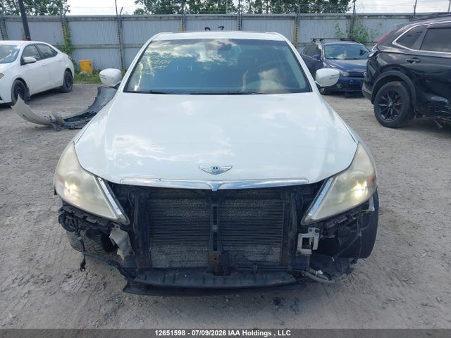 2010 Hyundai Genesis 3.8l მანქანა იყიდება აუქციონზე, vin: KMHGC4DE7AU092104, აუქციონის ნომერი: 12651598