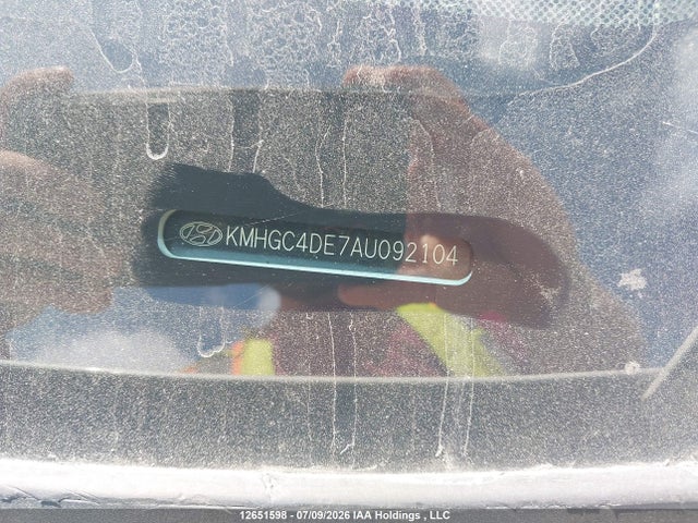 2010 Hyundai Genesis 3.8l მანქანა იყიდება აუქციონზე, vin: KMHGC4DE7AU092104, აუქციონის ნომერი: 12651598