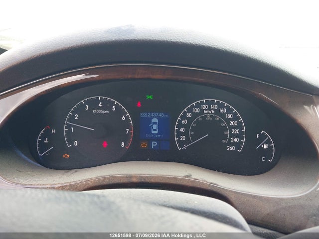 2010 Hyundai Genesis 3.8l მანქანა იყიდება აუქციონზე, vin: KMHGC4DE7AU092104, აუქციონის ნომერი: 12651598