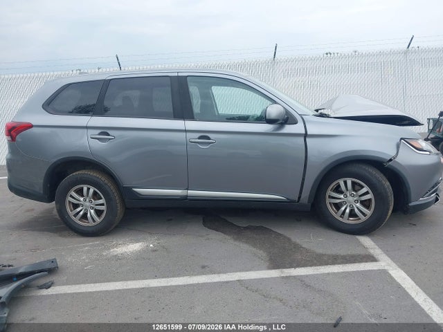 Mitsubishi Outlander 2017 JA4AZ2A32HZ606948 Image 14