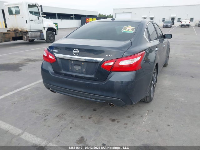 Nissan Altima 2017 1N4AL3AP1HN313751 Image 4