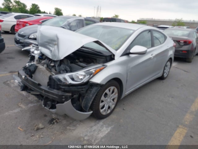 Hyundai ELANTRA GL 2015 5NPDH4AE0FH558017 Image 2