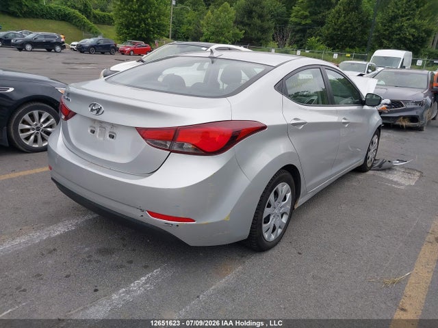 Hyundai ELANTRA GL 2015 5NPDH4AE0FH558017 Image 4