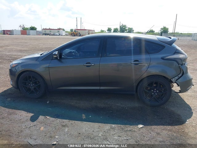 2016 Ford Focus მანქანა იყიდება აუქციონზე, vin: 1FADP3K23GL260260, აუქციონის ნომერი: 12651632