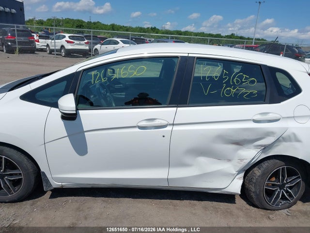 2016 Honda Fit Lx მანქანა იყიდება აუქციონზე, vin: 3HGGK5H51GM104723, აუქციონის ნომერი: 12651650