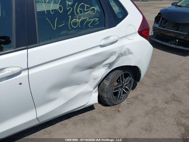2016 Honda Fit Lx მანქანა იყიდება აუქციონზე, vin: 3HGGK5H51GM104723, აუქციონის ნომერი: 12651650