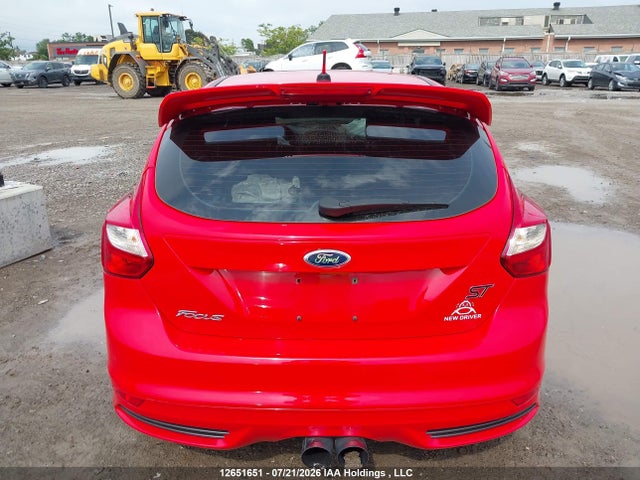 12651651 :رقم المزاد ، 1FADP3L9XEL289117 vin ، 2014 Ford Focus St St مزاد بيع