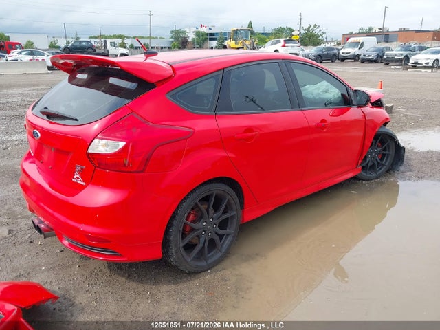 12651651 :رقم المزاد ، 1FADP3L9XEL289117 vin ، 2014 Ford Focus St St مزاد بيع