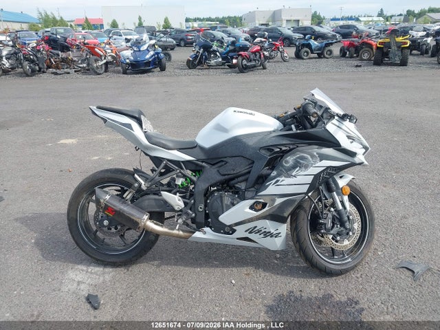 12651674 :رقم المزاد ، ML5ZXCS11SDA41109 vin ، 2025 Kawasaki Zx400 S مزاد بيع