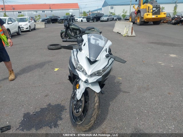 12651674 :رقم المزاد ، ML5ZXCS11SDA41109 vin ، 2025 Kawasaki Zx400 S مزاد بيع
