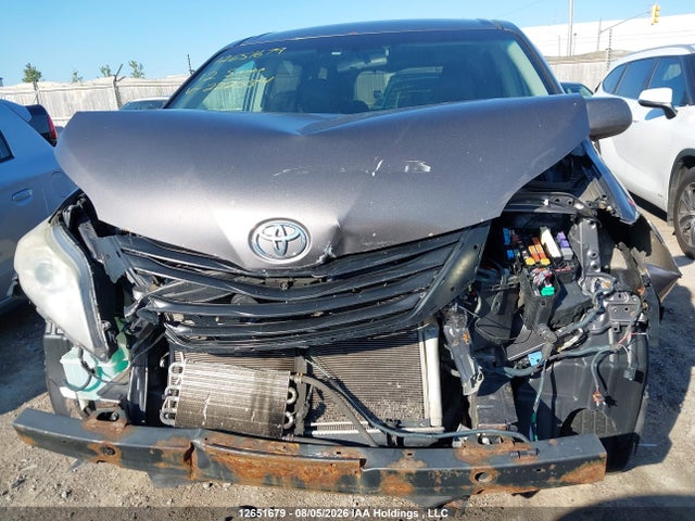 Продаж на аукціоні авто 2012 Toyota Sienna, vin: 5TDZK3DC7CS222334, номер лоту: 12651679