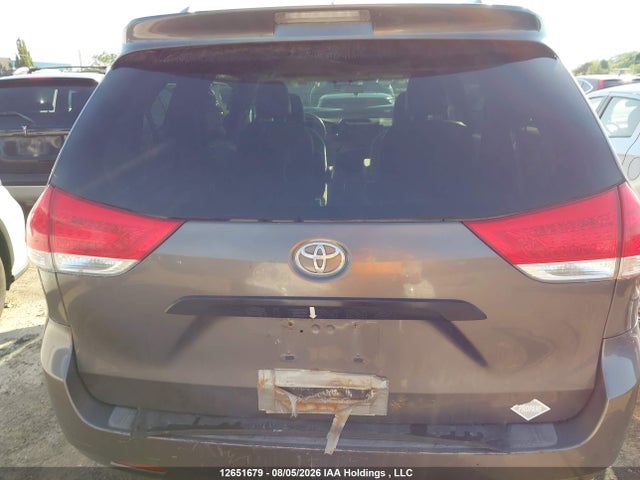 Продаж на аукціоні авто 2012 Toyota Sienna, vin: 5TDZK3DC7CS222334, номер лоту: 12651679