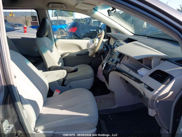 Продаж на аукціоні авто 2012 Toyota Sienna, vin: 5TDZK3DC7CS222334, номер лоту: 12651679