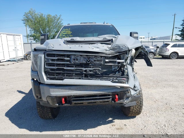 12651706 :رقم المزاد ، 1GT4UVEY8SF191099 vin ، 2025 Gmc Sierra K3500 At4 مزاد بيع