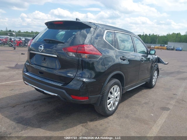 12651722 :رقم المزاد ، 5N1AT2MV3JC717940 vin ، 2018 Nissan Rogue Sv/sl مزاد بيع