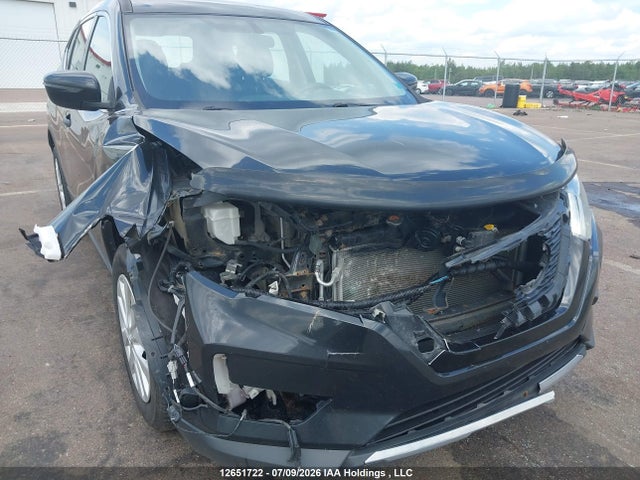 12651722 :رقم المزاد ، 5N1AT2MV3JC717940 vin ، 2018 Nissan Rogue Sv/sl مزاد بيع