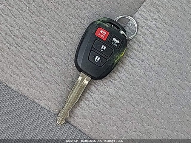 2T1BURHE0EC000448 Toyota COROLLA LE