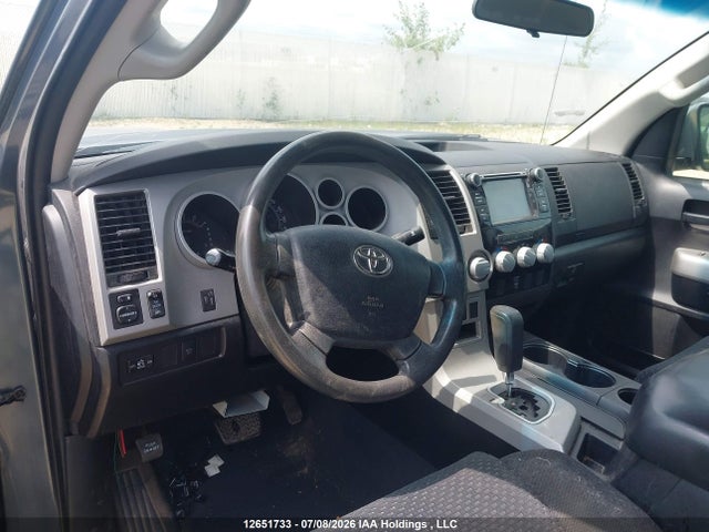 Продажа на аукционе авто 2007 Toyota Tundra Sr5 5.7l V8, vin: 5TBBV54127S458777, номер лота: 12651733