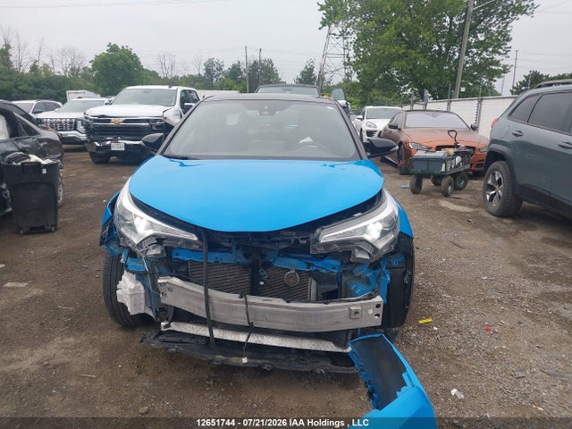 NMTKHMBX7KR071407 Toyota C-HR