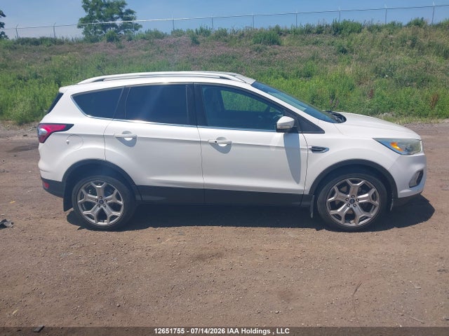 Ford Escape 2017 1FMCU9J93HUA33237 Image 13